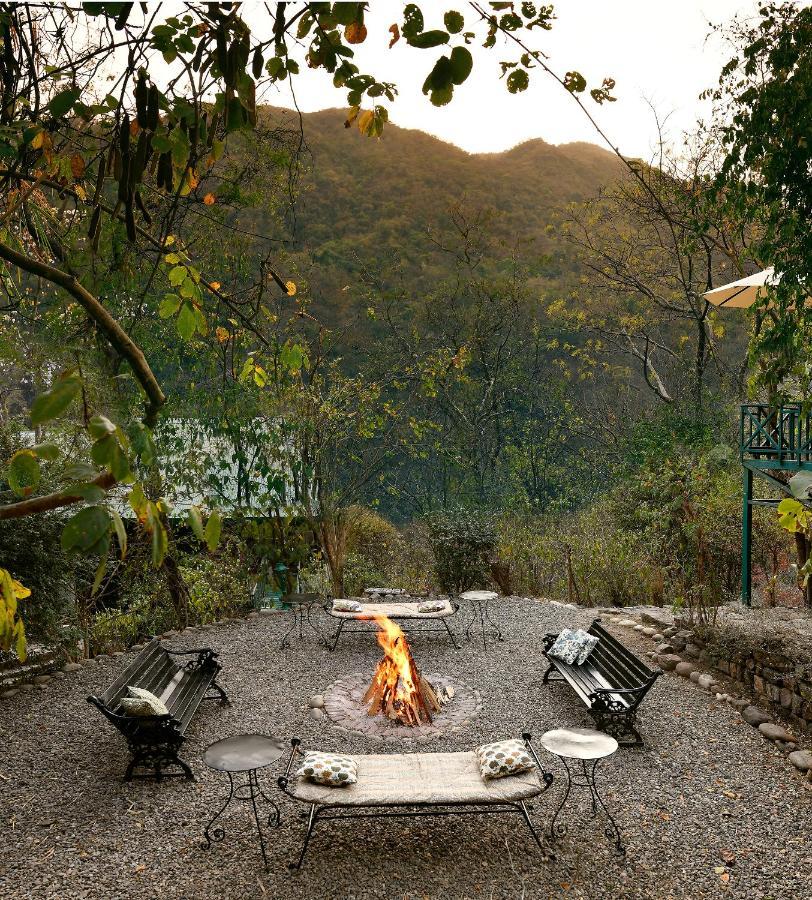 Neemrana'S Glasshouse On The Ganges Rishīkesh Exteriör bild