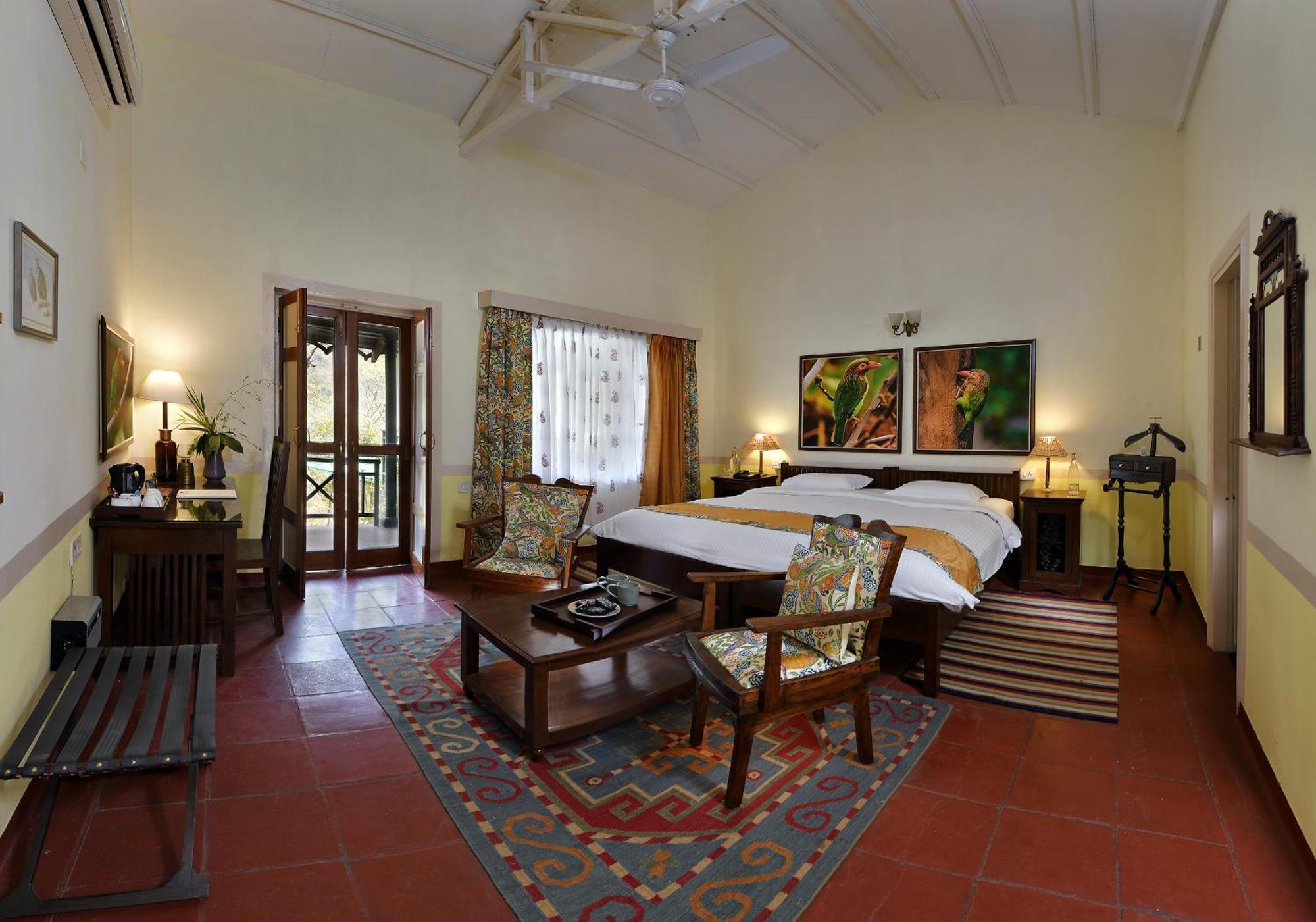 Neemrana'S Glasshouse On The Ganges Rishīkesh Exteriör bild